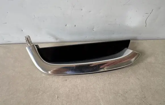 Maserati Ghibli (C) pillar trim 670023096