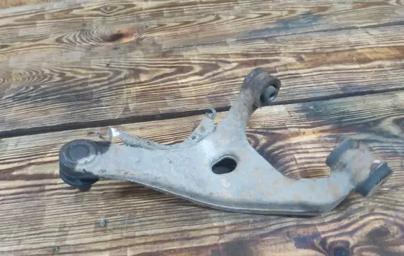 Subaru Impreza III Rear upper control arm/wishbone