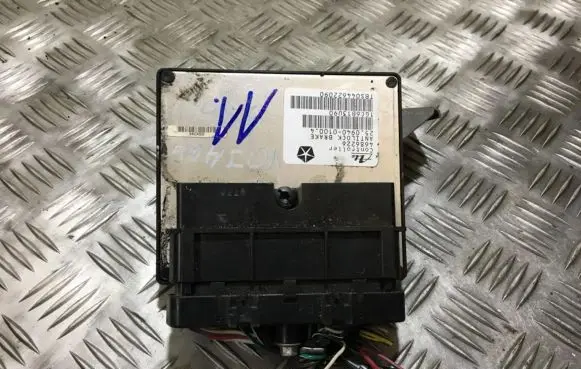 Chrysler Voyager ABS control unit/module 4686226 25.0940-0100.4