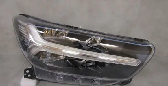 Volvo XC40 Headlight/headlamp 31446785