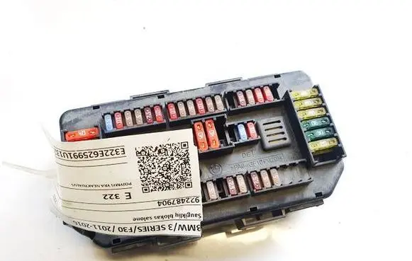 BMW 3 F30 F35 F31 Fuse box set 922487904