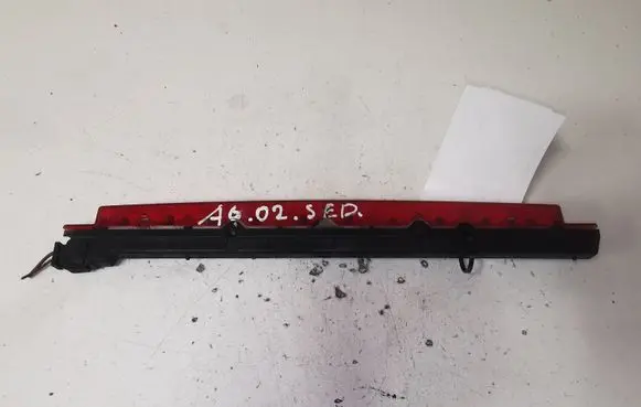 Audi A6 S6 C5 4B Third/center stoplight 4B0945097