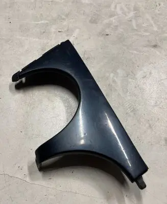 Mercedes-Benz E W210 Under headlight/headlamp trim 2108200212