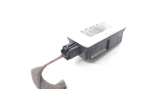Volvo V70 Door central lock control unit/module 31252988 08W48