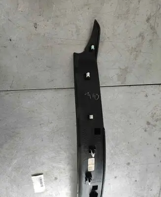 Ram 1500 Rear sill trim cover 6bm81tx7ab