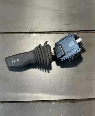 Opel Antara Indicator stalk 202005410
