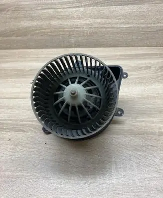 Citroen Xsara Heater fan/blower 210681233F