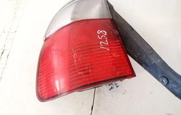 BMW 5 E39 Rear/tail lights 2496321