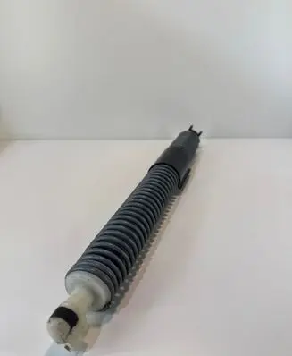BMW 5 G30 G31 Tailgate/trunk strut/damper 7366403