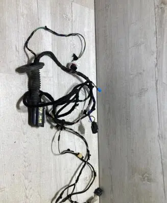 Mini One - Cooper F56 F55 Front door wiring loom/harness boot 9865645
