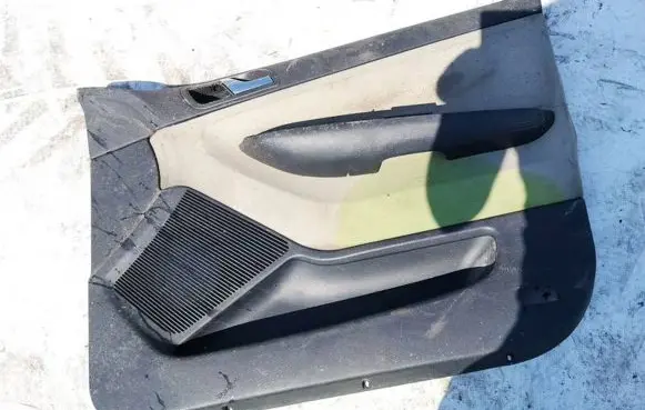 Skoda Fabia Mk1 (6Y) Front door card panel trim 6y0868180