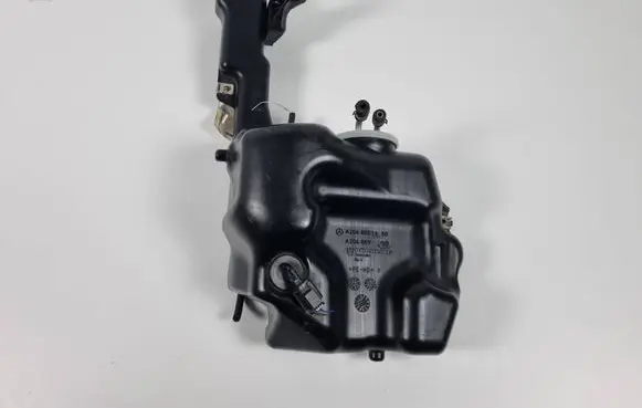 Mercedes-Benz E W212 Windshield washer fluid reservoir/tank A2048601860 A204869