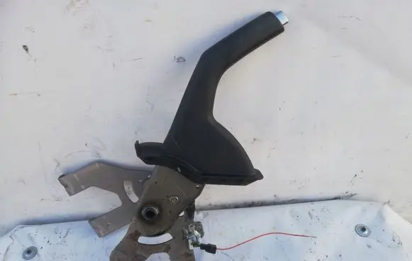 KIA Carens III Handbrake/parking brake lever assembly