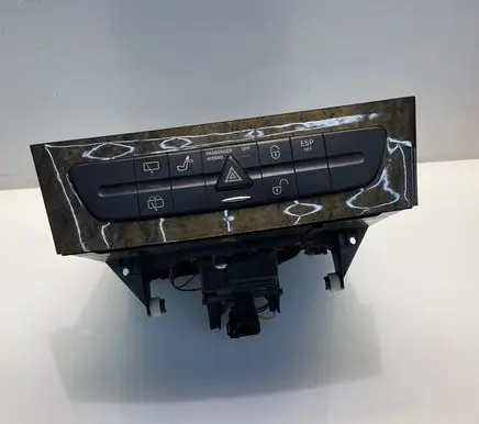 Mercedes-Benz E W211 CD/DVD changer A2116800552 2116800552