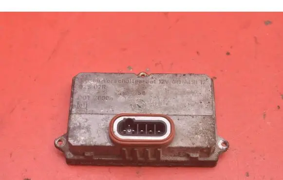 Audi A6 Allroad C5 Voltage converter/converter module 5DV008290-00