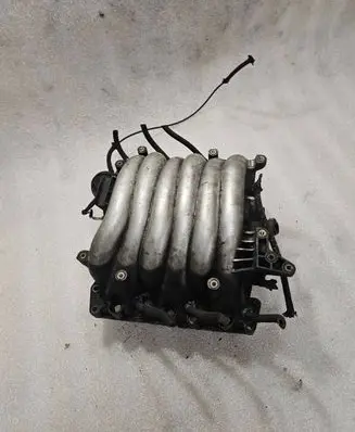 Audi A8 S8 D2 4D Intake manifold 078133223 2902001959