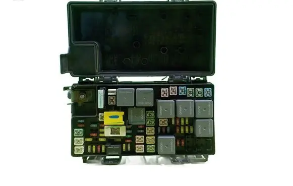 Chrysler Grand Voyager V Fuse box set BEZPIECZNIKOW WP7