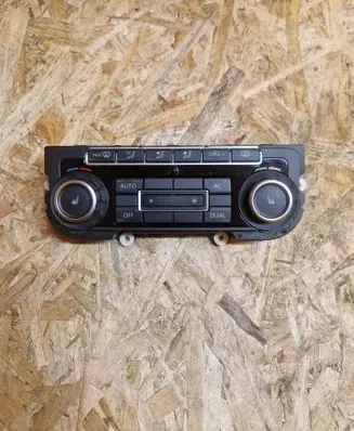 Volkswagen Golf VI Climate control unit 5K0907044BT 5HB00974641