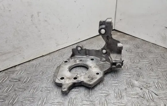 Citroen C4 SpaceTourer Other engine part 9817304180