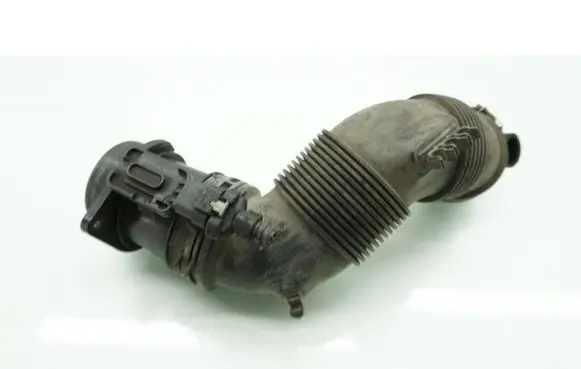 Audi A3 S3 8V Mass air flow meter 04L906461B