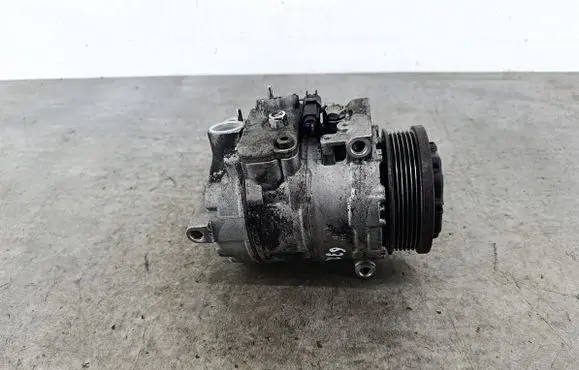 Mercedes-Benz S W220 Air conditioning (A/C) compressor (pump) 