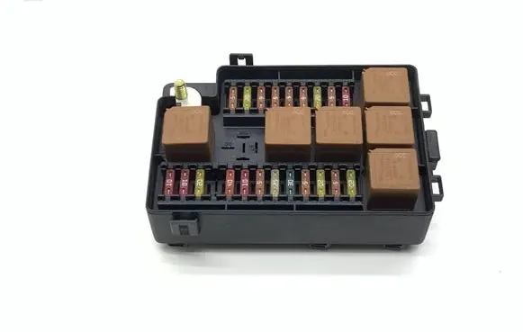 Jaguar XK8 - XKR Fuse module LJD2822DB