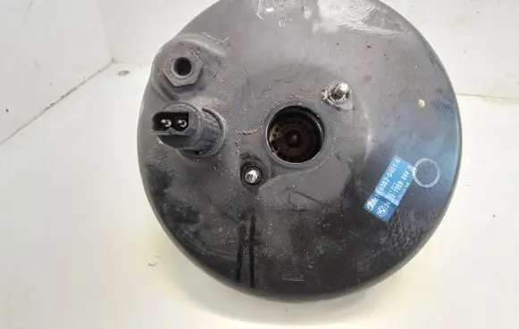 BMW 7 E65 E66 Brake booster 3531A7F