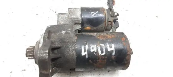 Volkswagen Golf IV Starter motor 1005821879 4904
