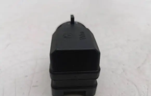 BMW 5 E39 Ignition lock contact 6901961