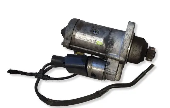Volkswagen Golf VI Starter motor 02M911024G