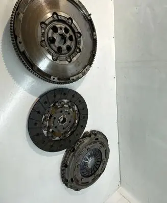 Volkswagen Tiguan Clutch set kit 04E105266D 062294001540 010317022A