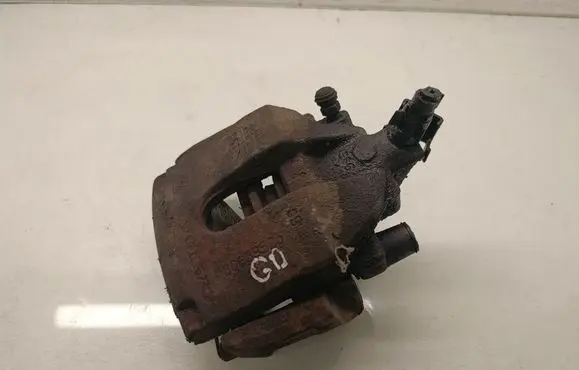 Volvo XC90 Rear brake caliper 