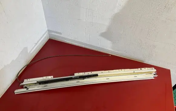 BMW X1 U11 Sunroof frame 949736812 949736712 9527370