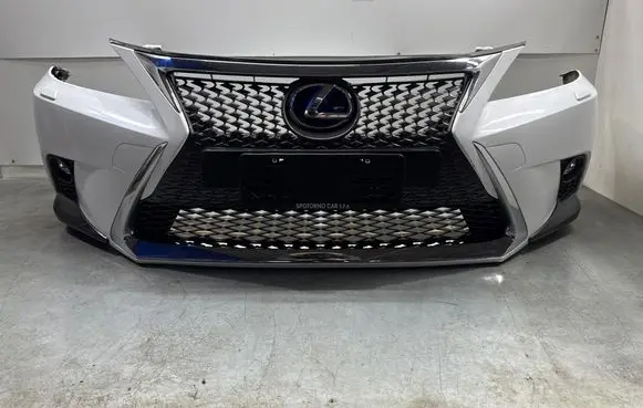 Lexus CT 200H Front bumper 5211976250