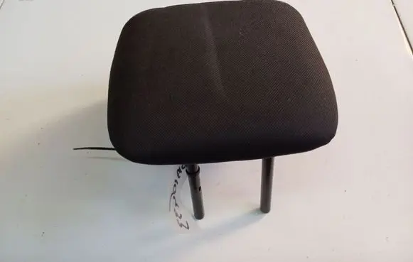 Peugeot 407 Front seat headrest 