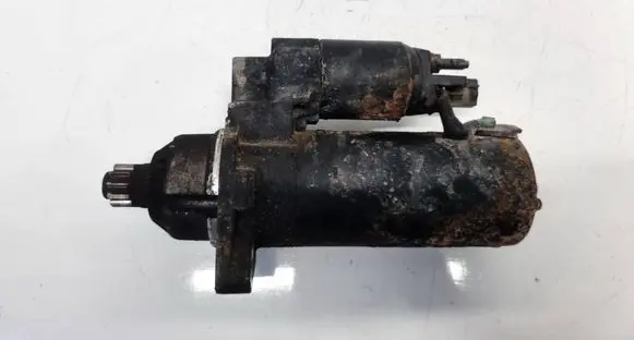 Audi A3 S3 8P Starter motor 1005831320