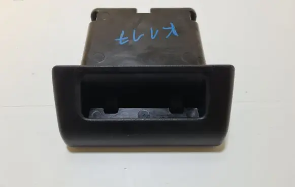 Nissan Cab Star Glove box