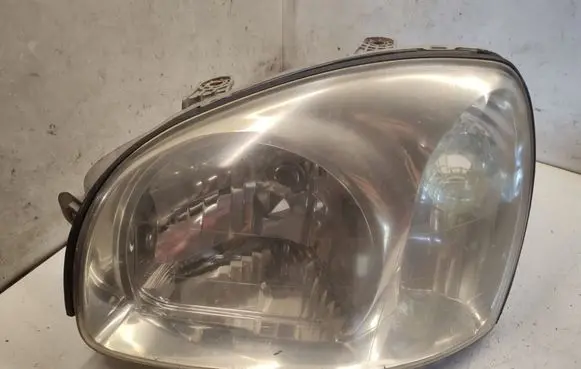 Hyundai Santa Fe Headlight/headlamp 2357NA