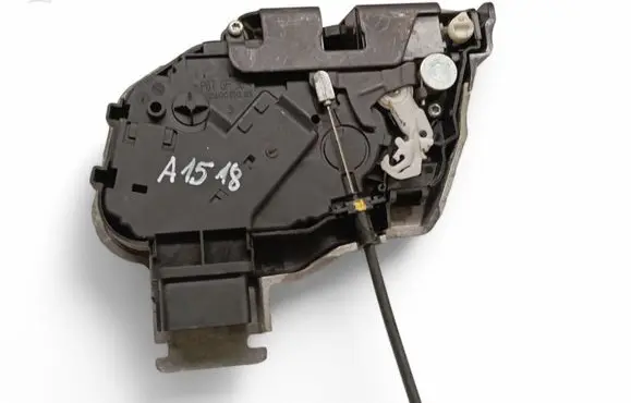 Volvo V50 Coupe door lock (next to the handle) 30799338