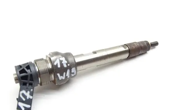 BMW 1 F20 F21 Fuel injector 8515060