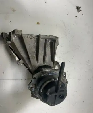 BMW X5 E70 Engine mounting bracket 6790022 58091210