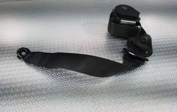 Opel Movano B Front seatbelt 868840019R