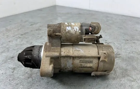 Honda CR-V Starter motor 4280008210