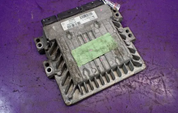 Renault Scenic III - Grand scenic III Engine control unit/module ECU 237100345R