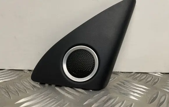 Audi Q5 SQ5 Front door speaker cover trim 8R0035424A