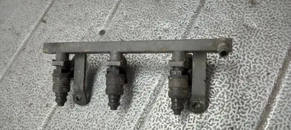 Chevrolet Matiz Fuel injector supply line/pipe 