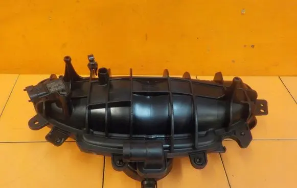 Volvo S60 Intake manifold BM5G9424DC SSACY
