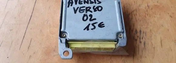 Toyota Avensis Verso Airbag control unit/module 8917044040 2310002450