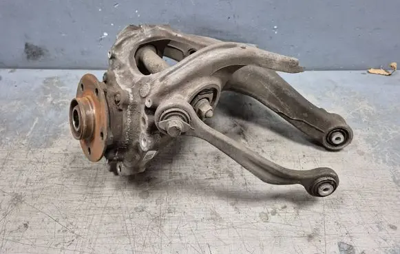 Audi Q5 SQ5 Rear wheel hub 8R0505431F 260213 20315621988
