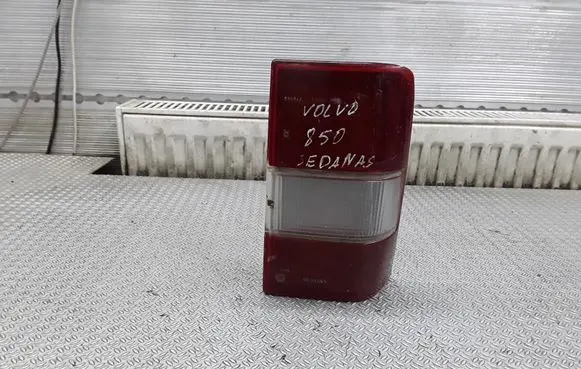 Volvo 850 Tailgate rear/tail lights 9133041